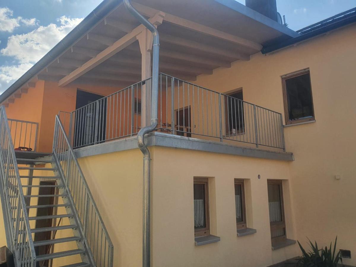 Katjas Ferienwohnungen Giebelstadt Exterior photo